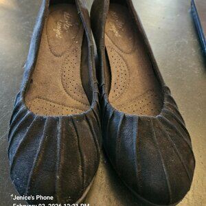 Women's black wedge heels size 9